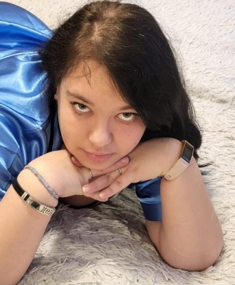 Молодая, стройная, раскрепощенная брюнетка приглашает в гости состоятельного джентльмена. Обещаю незабываемый опыт и море удовольствия. Все фото мои, без обмана! 13993, 24 года