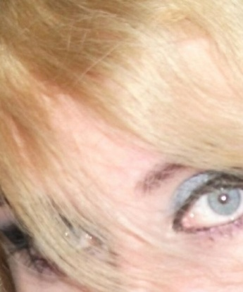 Молодая, красивая и страстная крошка ждет тебя! Приезжай, и я покажу тебе, что такое настоящая страсть и нежность. 7579, 37 лет